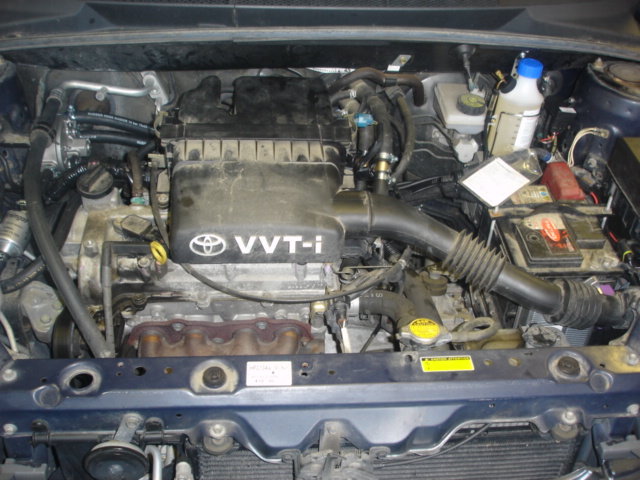 Toyota-Yaris-1-0-VVT-ic